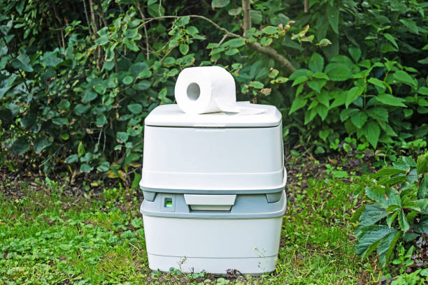 Best Affordable portable toilet rental  in Erie, PA